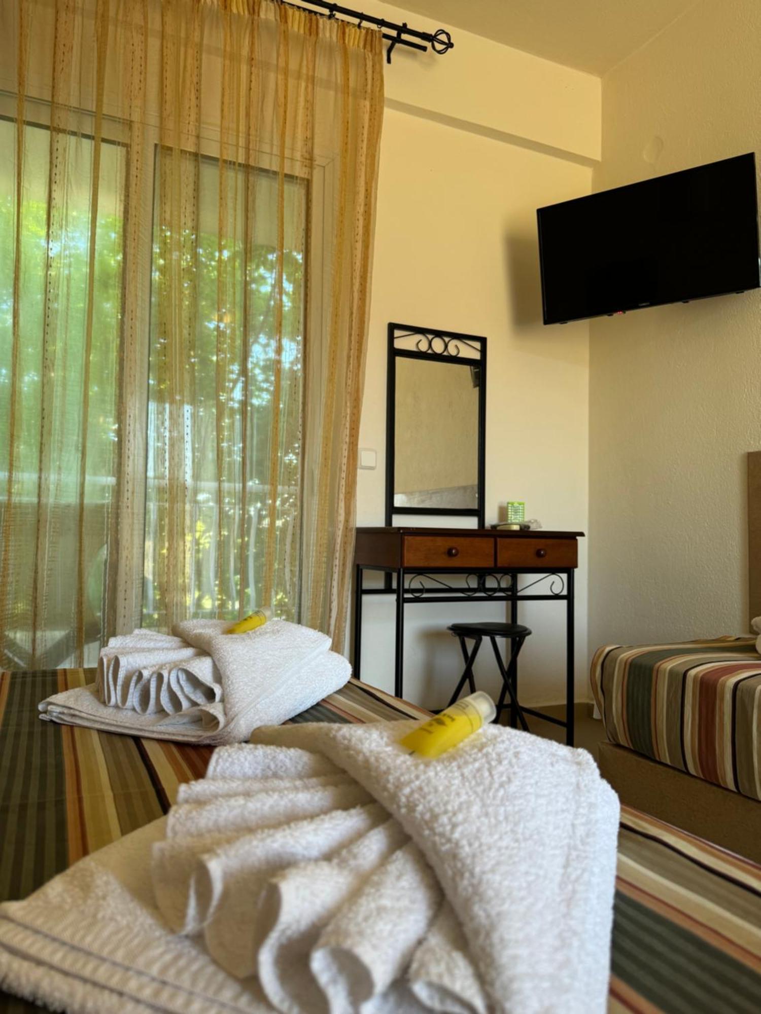 Dafnes Rooms ฟูร์กา ภายนอก รูปภาพ