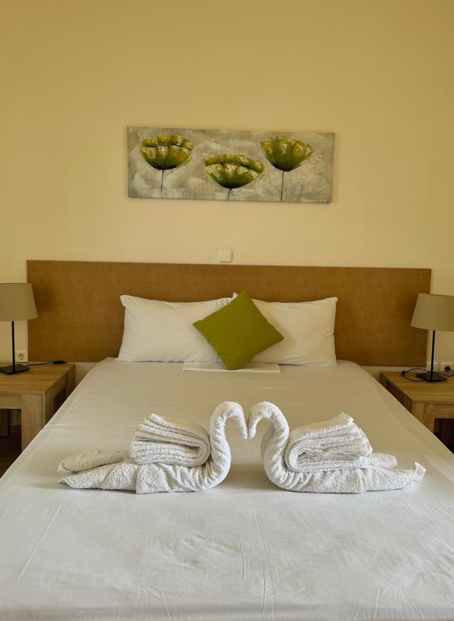 Dafnes Rooms ฟูร์กา ภายนอก รูปภาพ